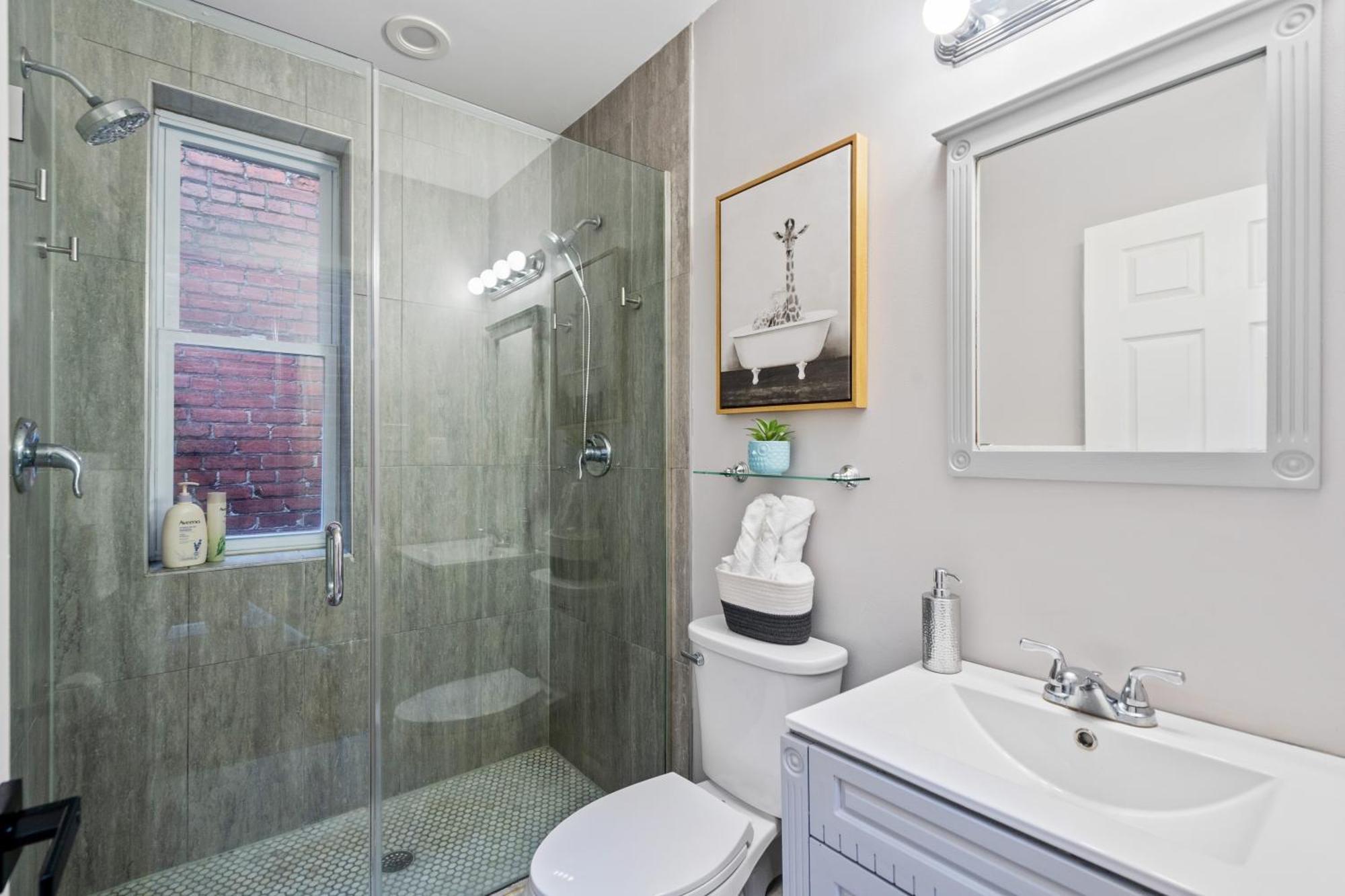 Perfect Location! Stylish Steps Away From Nationals Stadium And Navy Yard In Dc's Southwest Gem Lejlighed *